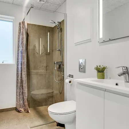 Дом отдыха In With Sauna Обенро